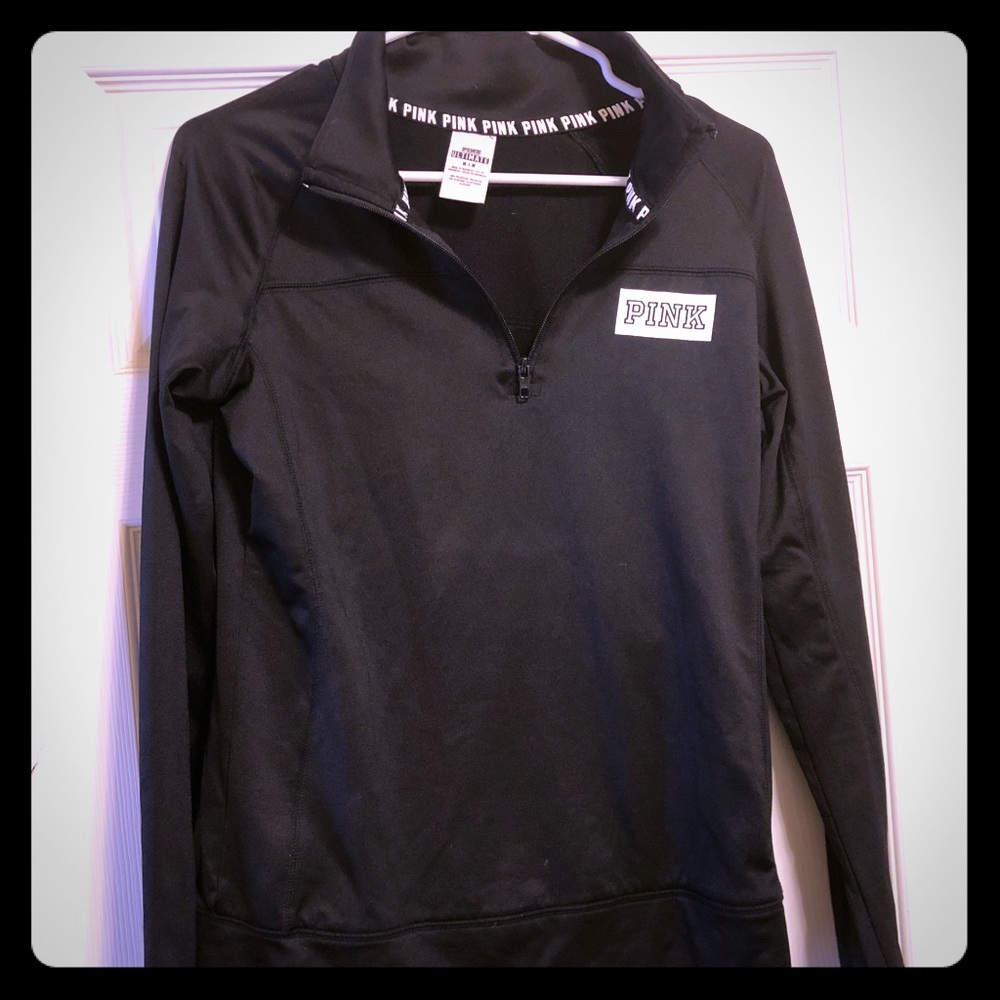 Black VS PINK pullover
